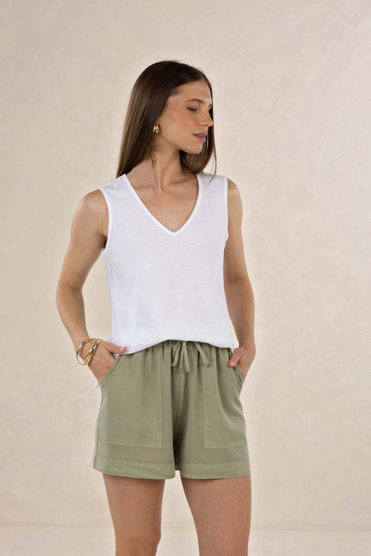 Kaia V Neck / White