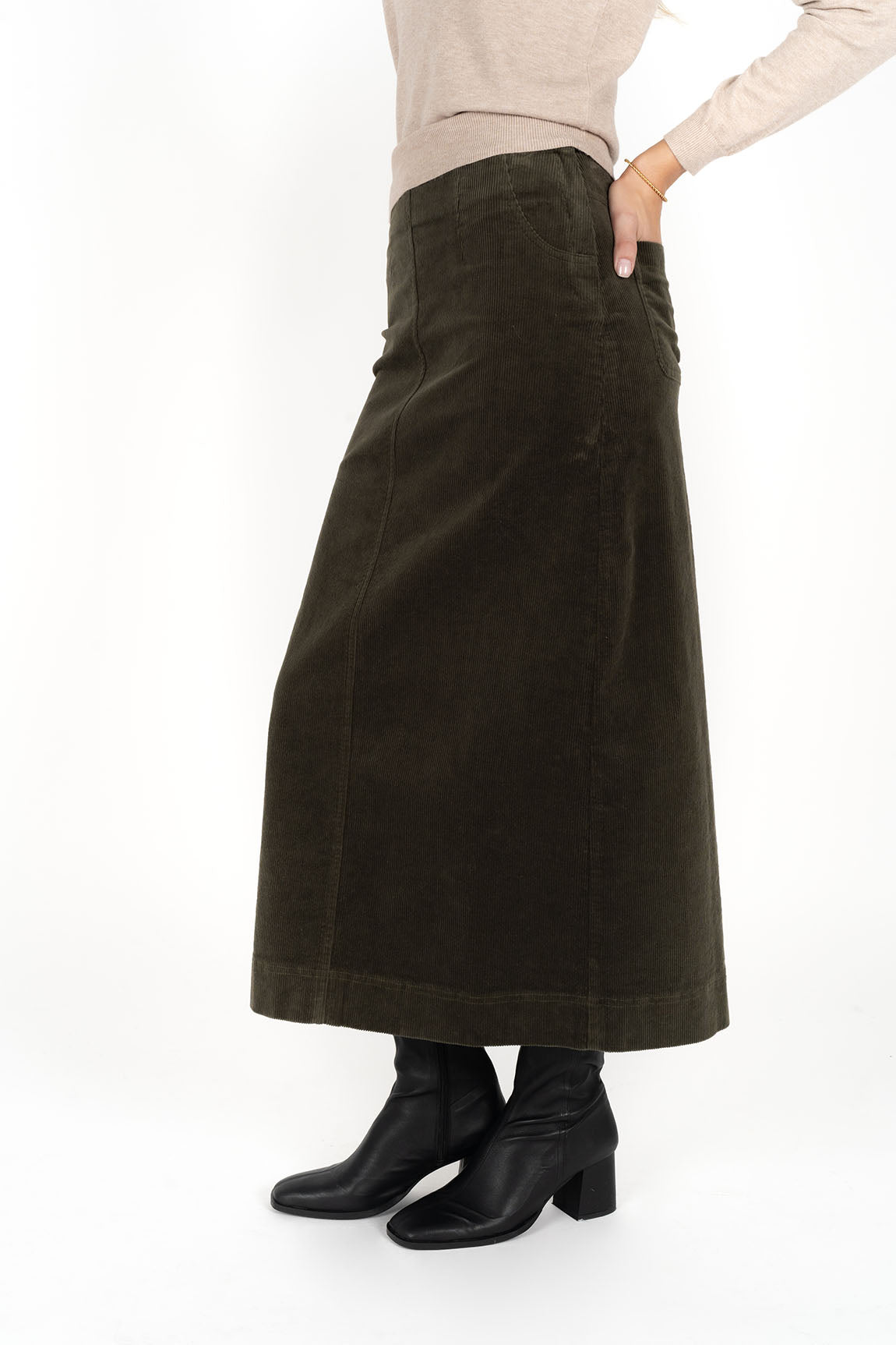 Billie Cord Skirt / Moss