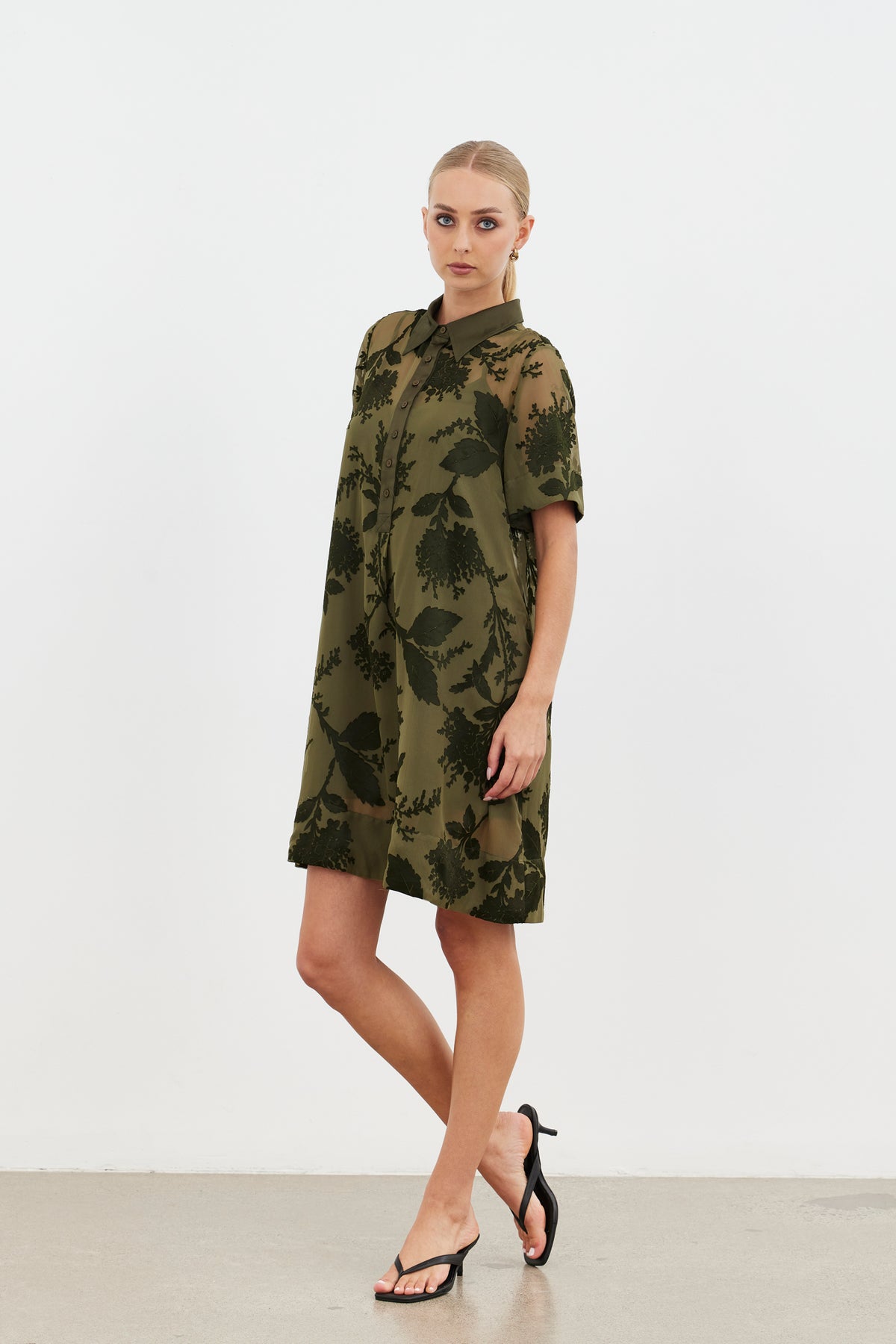 Echo Collar Dress / Olive Blossom