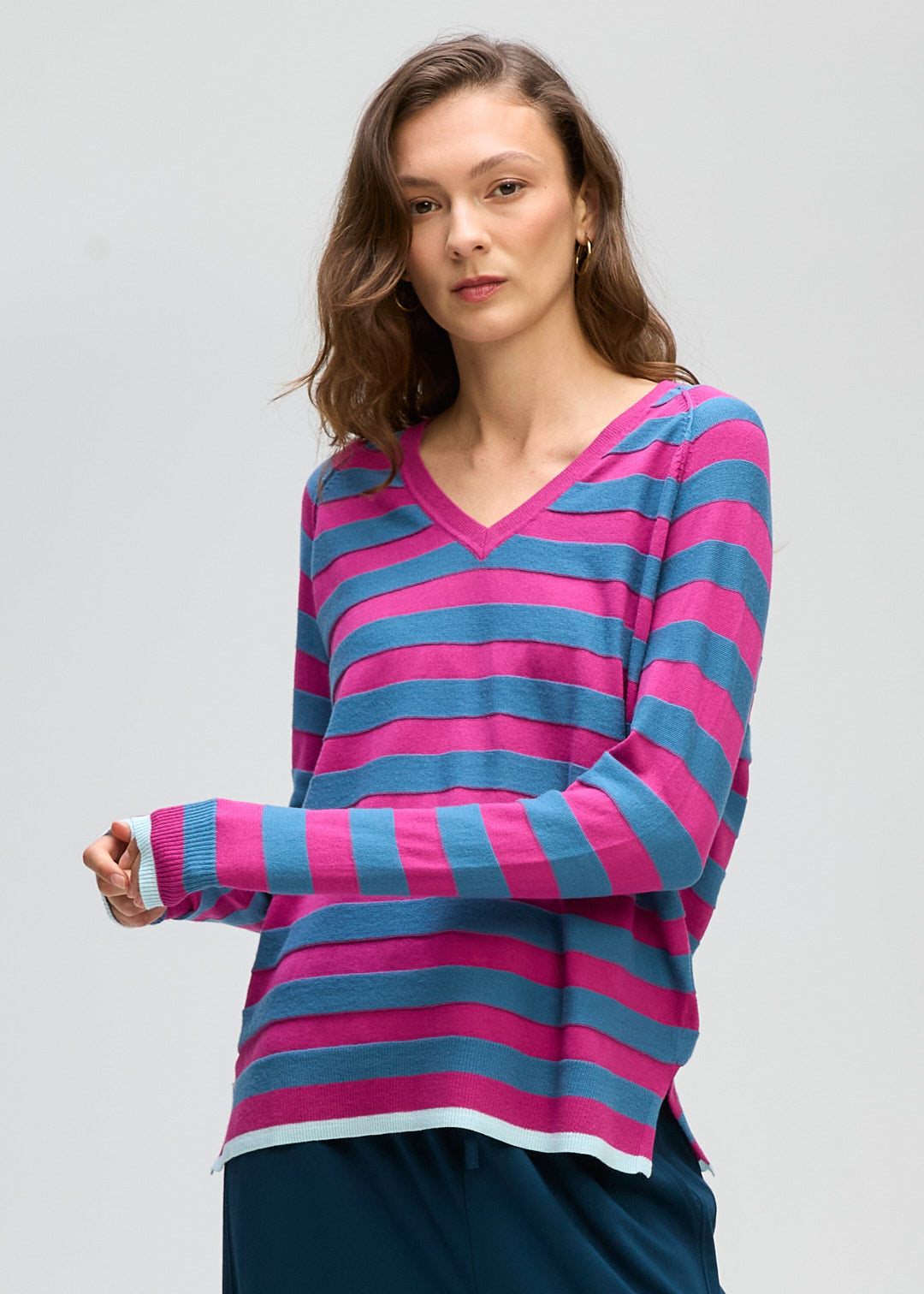 Stripe V Jumper / Plum
