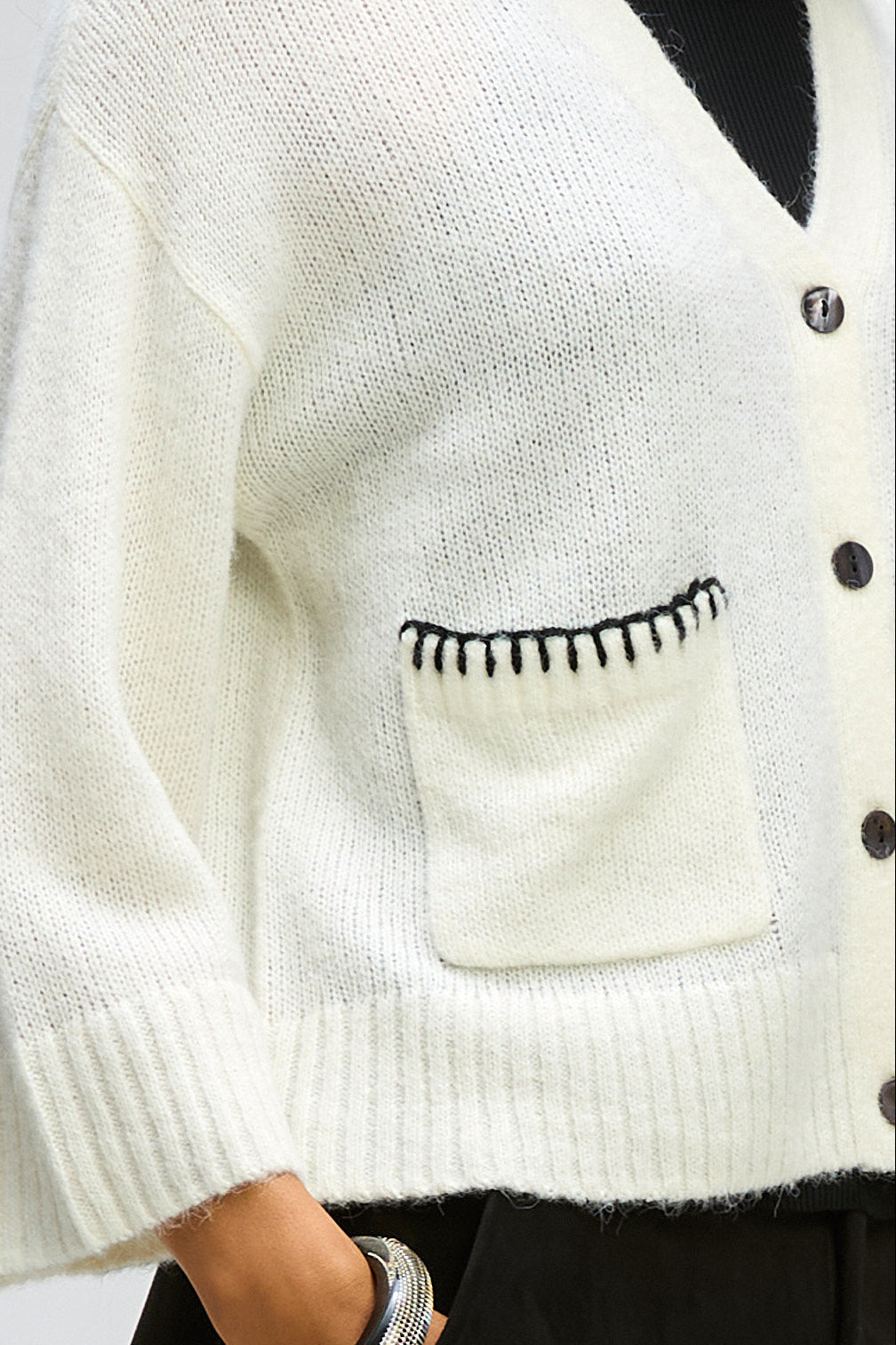 Boxy Detail Cardi / Winter white