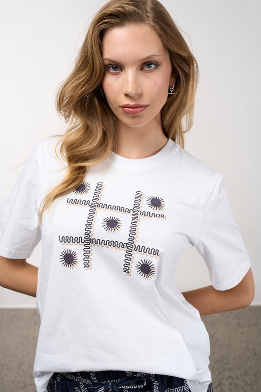 Outro Tee / Lyrical