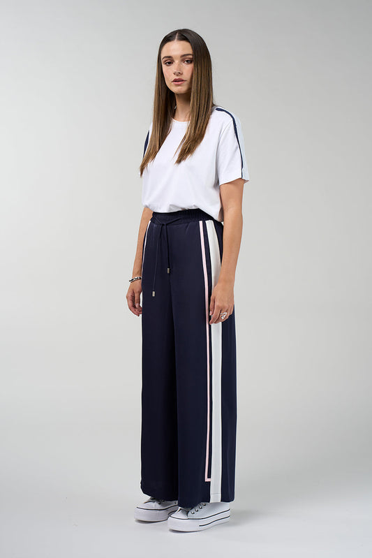 Contour Pant / Navy-White