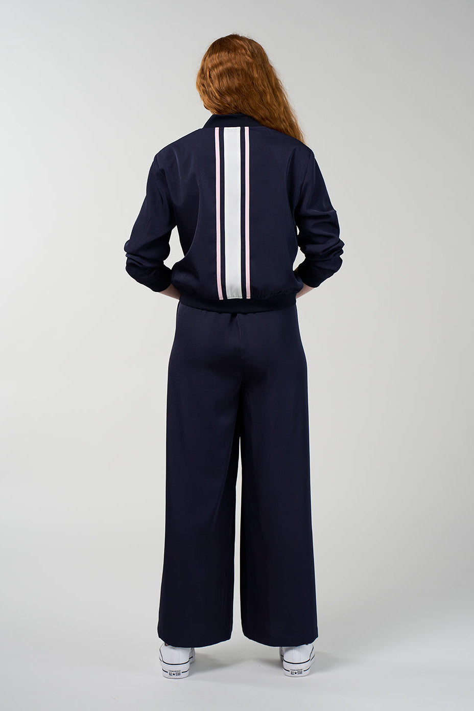 Contour Jacket / Navy-White