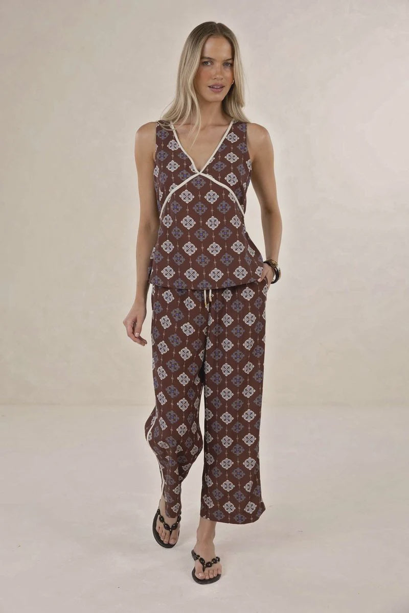 Vintage Tales Top / Choc-Cream