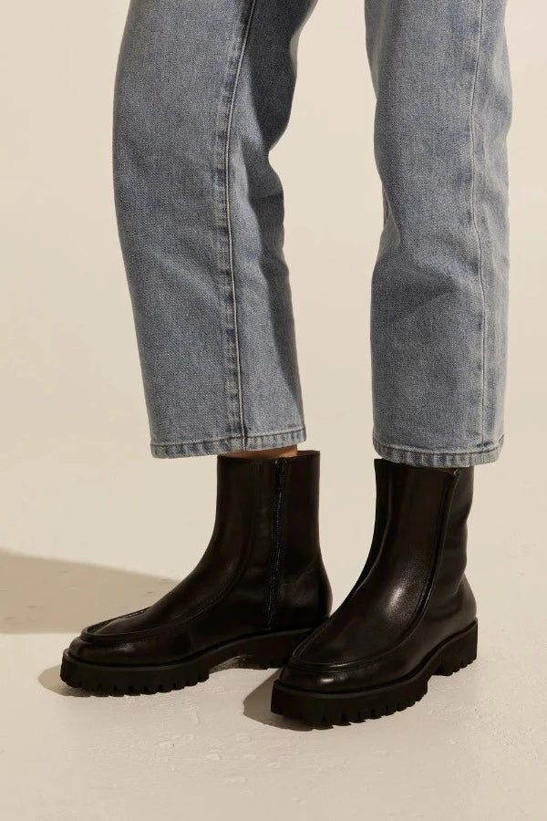 Notion Boot /Black