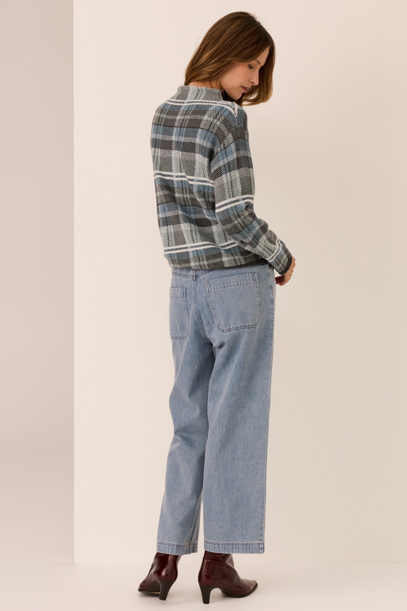 Quinn Check Knit / Charcoal-Blue