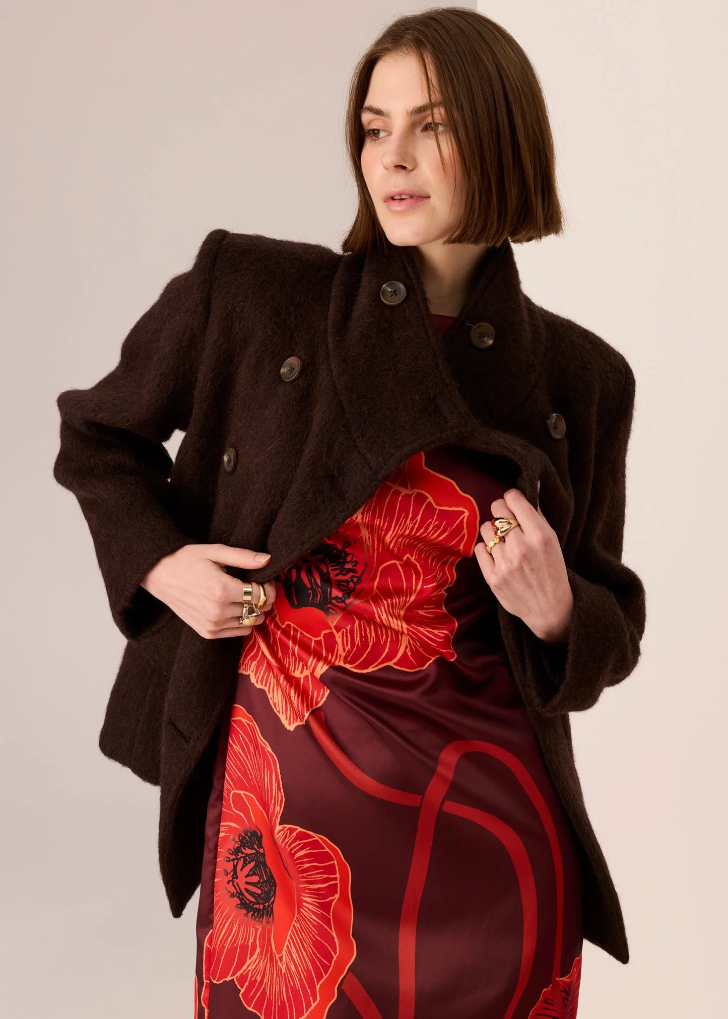 Mirren High Neck Coat / Cola