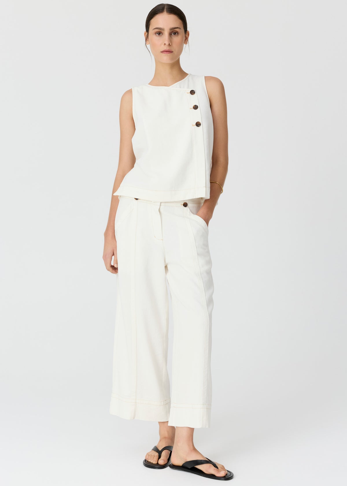Anise Button Tank / Chalk