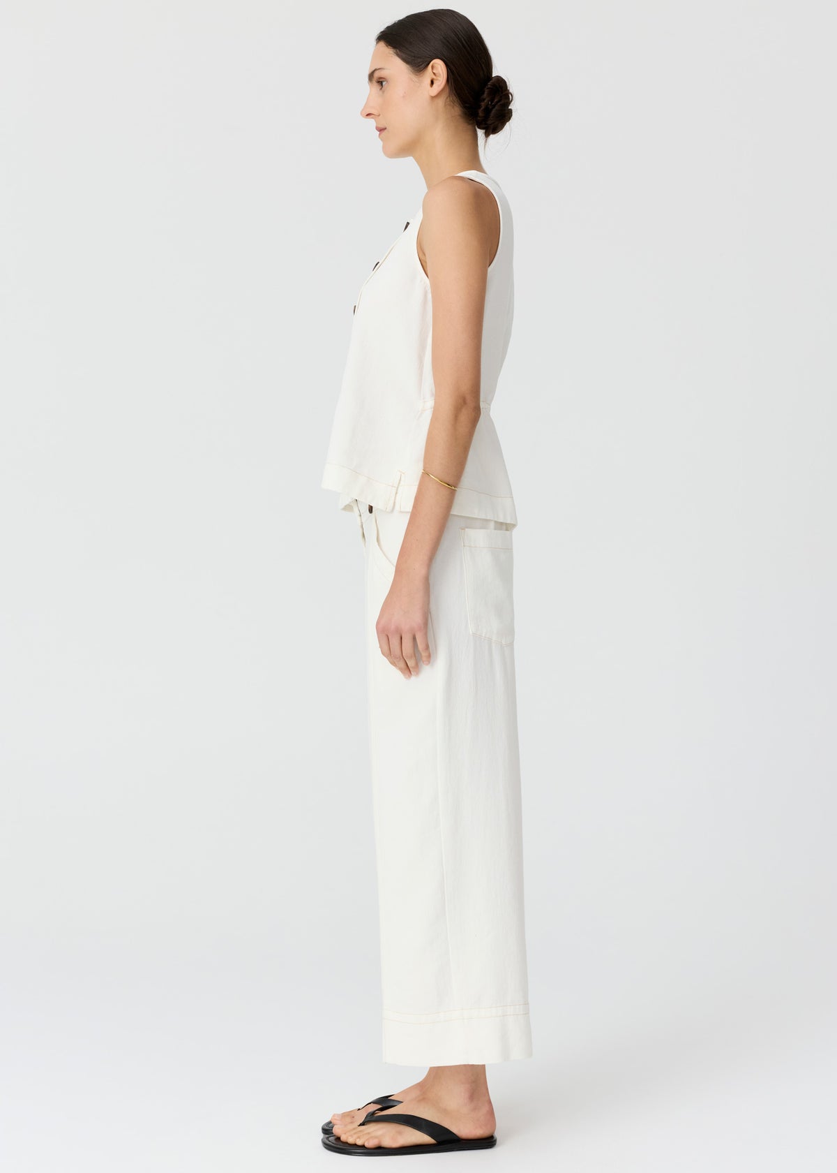 Anise Button Tank / Chalk
