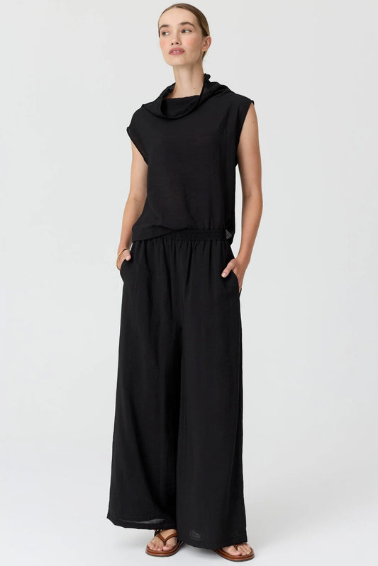 Fennel Cowl Neck Top / Black