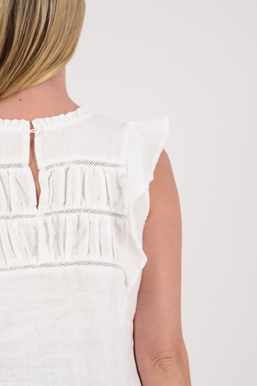 Pinkie Top Linen /White