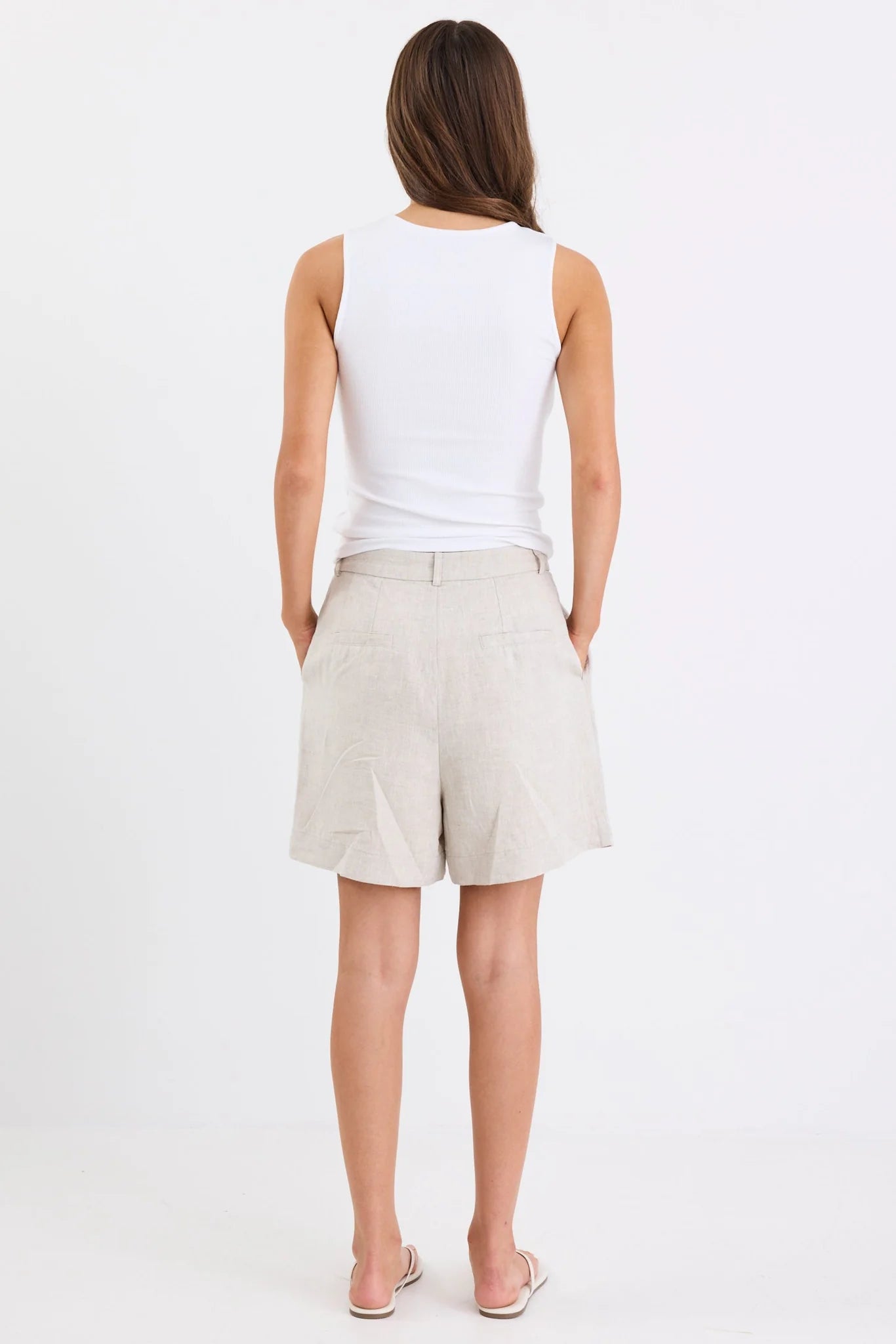 Literal  Pleat Front Shorts / Natural Linen