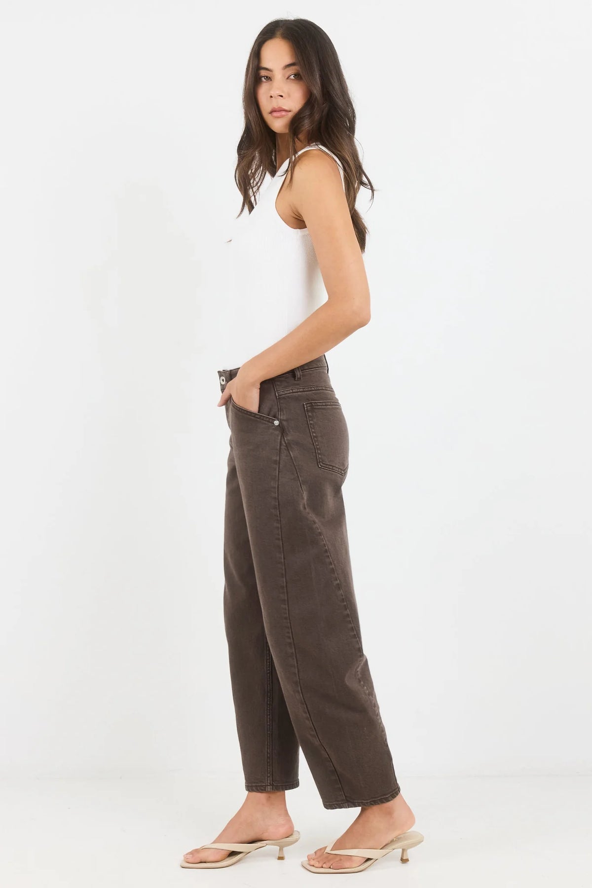 Idolise Stretch Soft Barrel Jean / Mocha