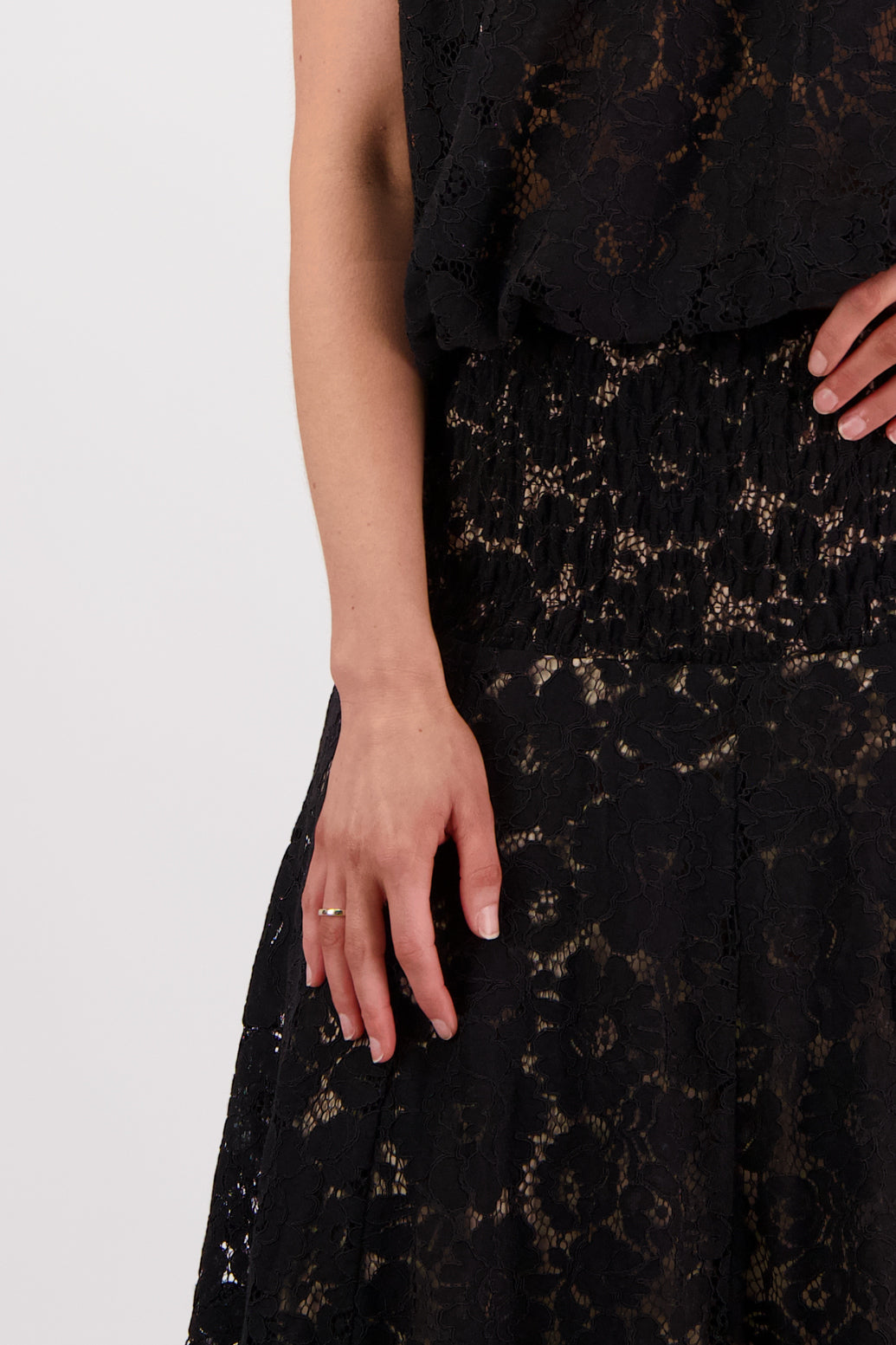 Sparkle Skirt / Black