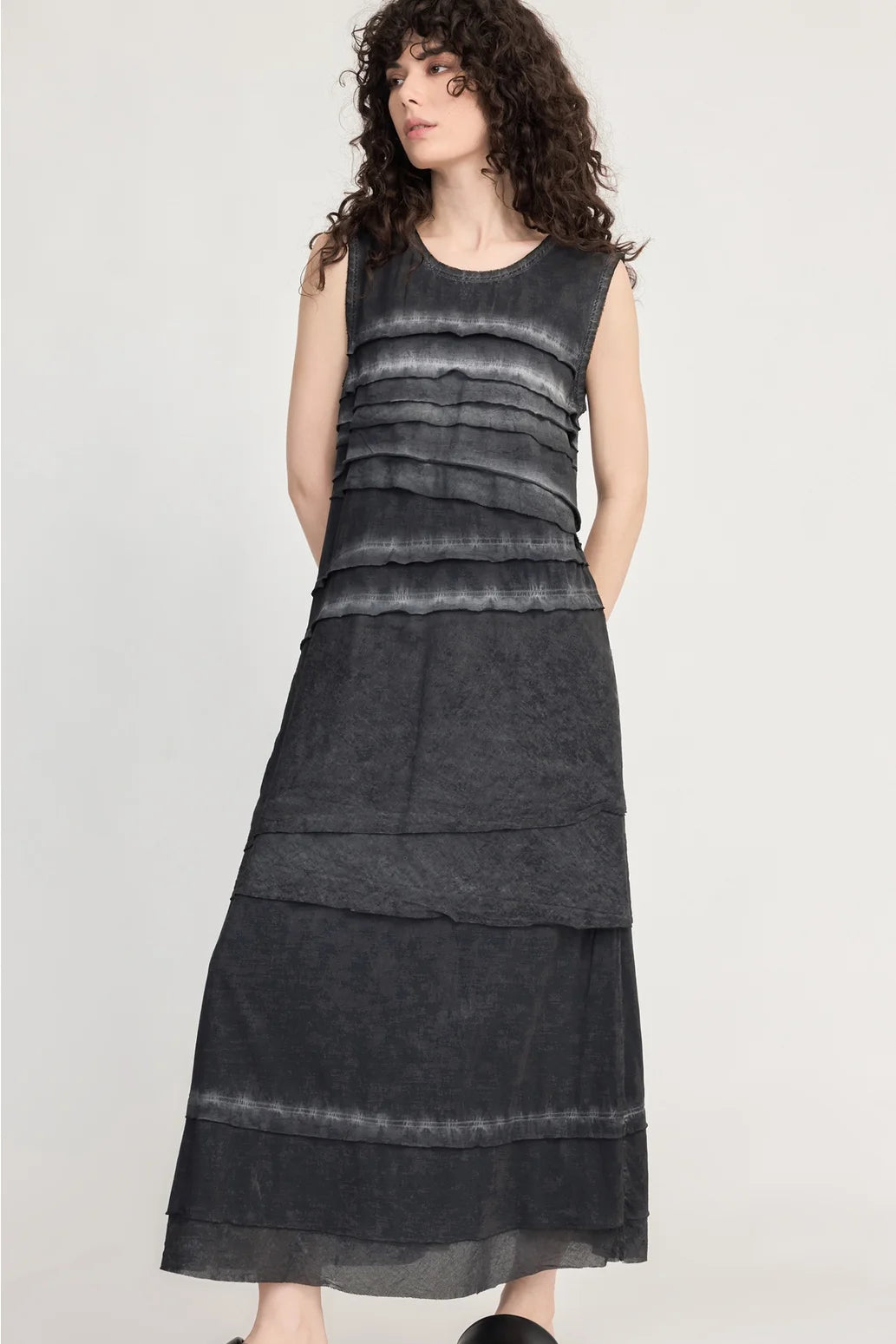 Strand Singlet Dress / Black-Grey