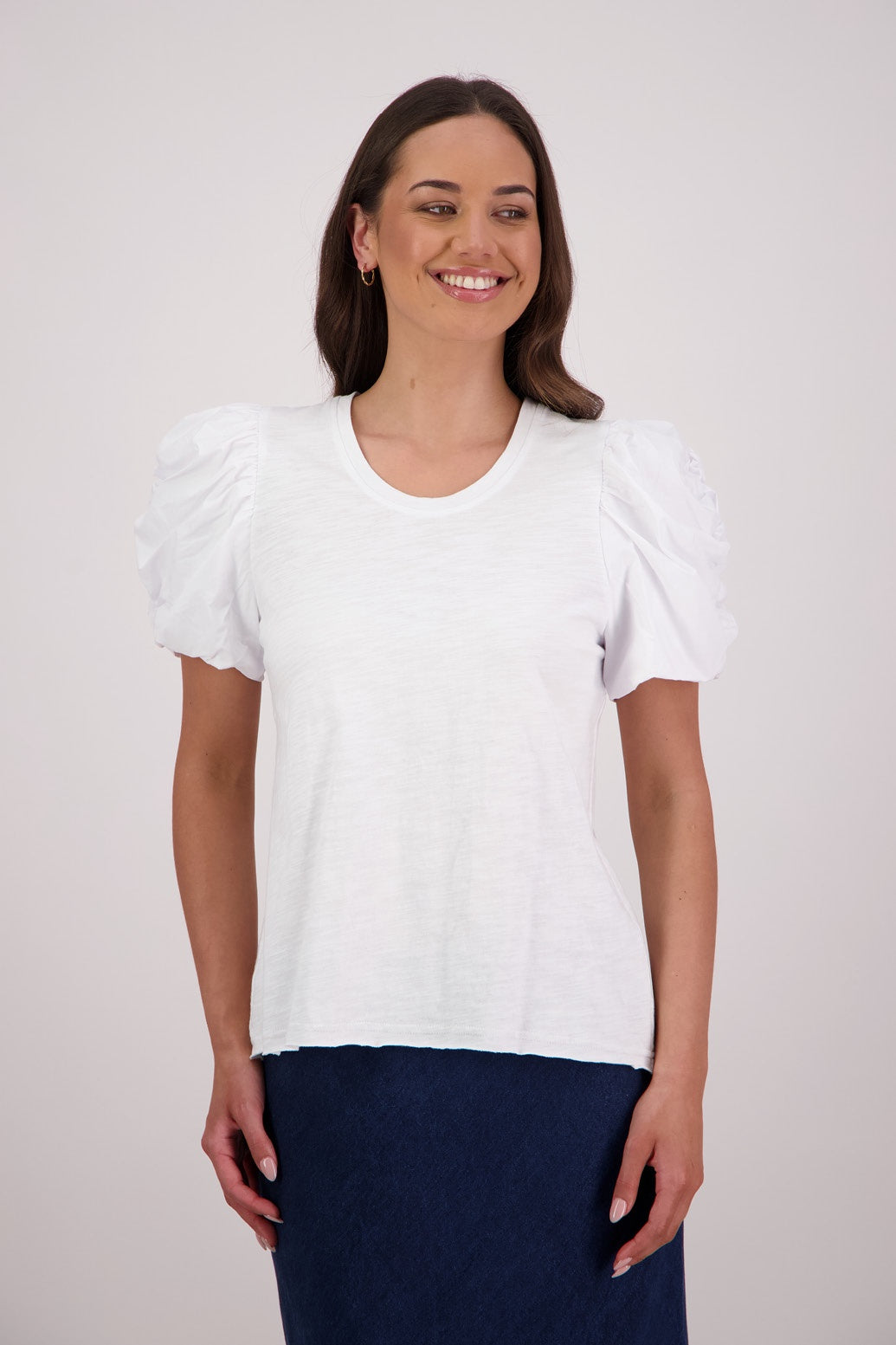 Suzie Tee / White