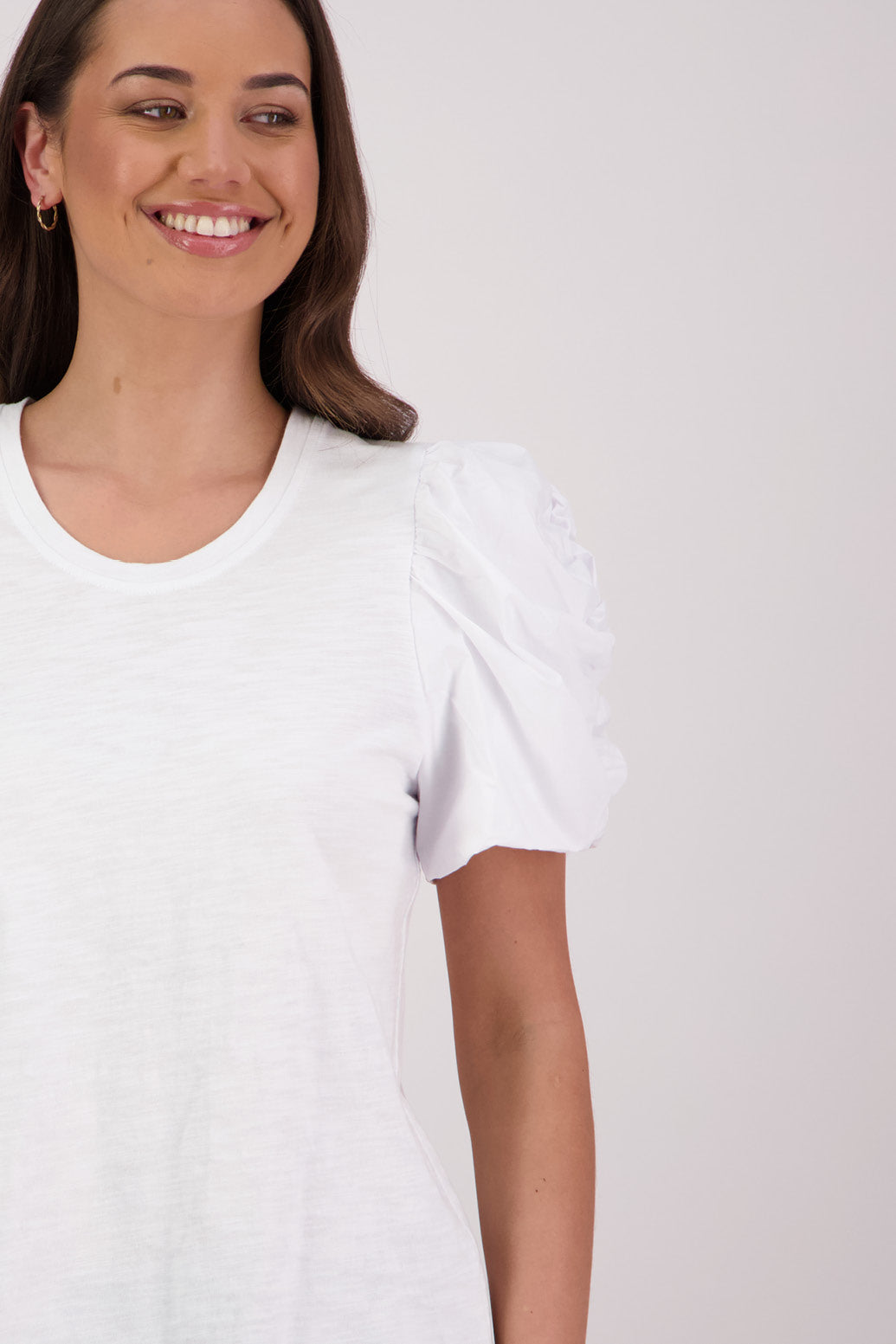 Suzie Tee / White