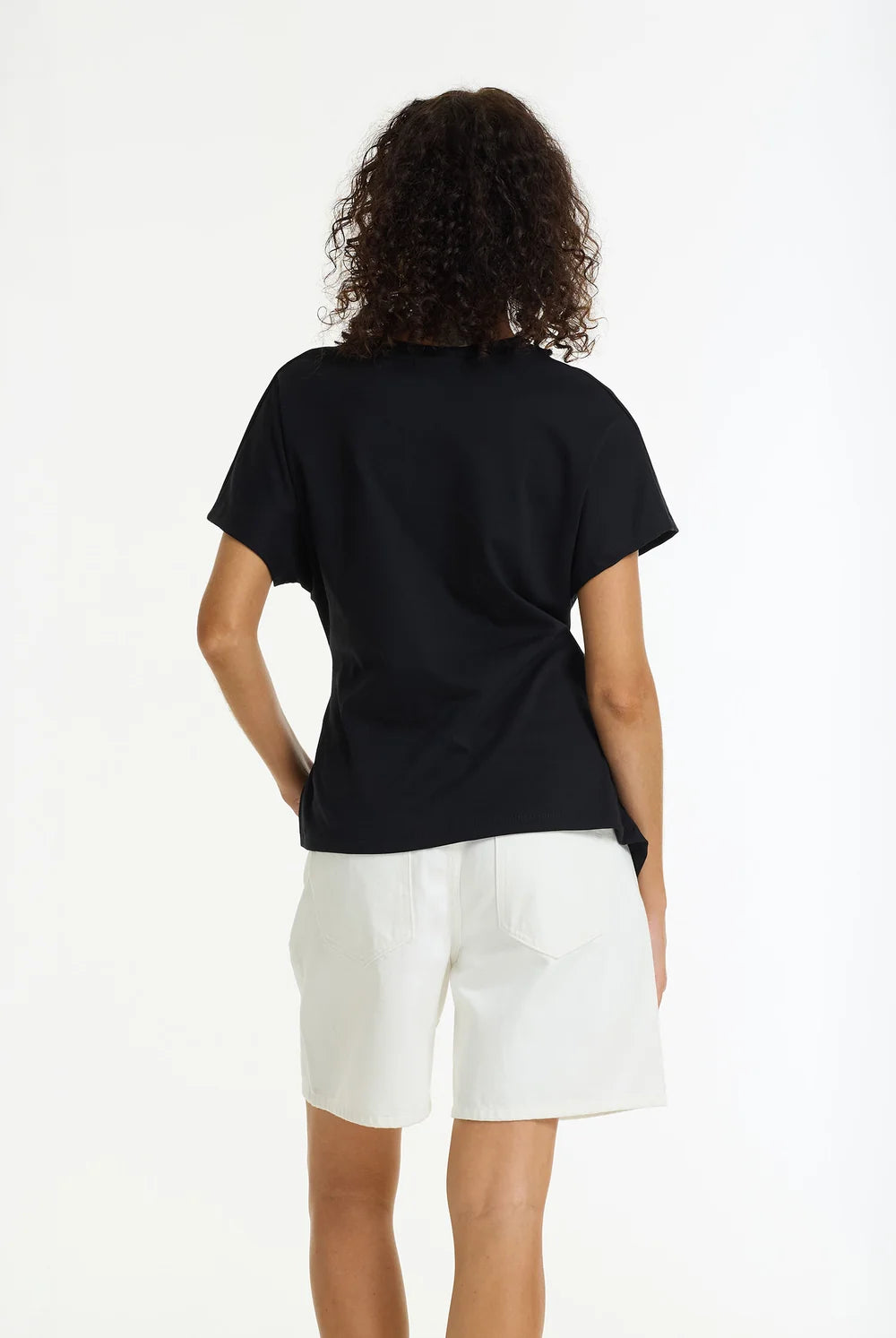 Time Slows Tee / Black