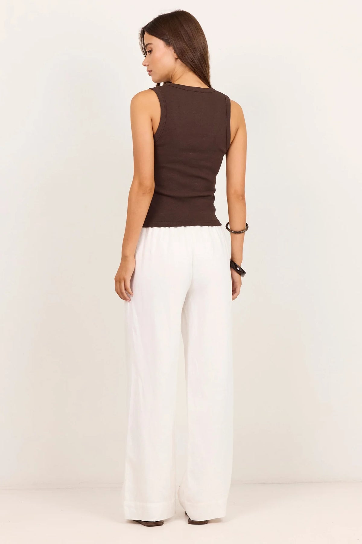 Wellness Linen Pull On Wide Leg Pants / White