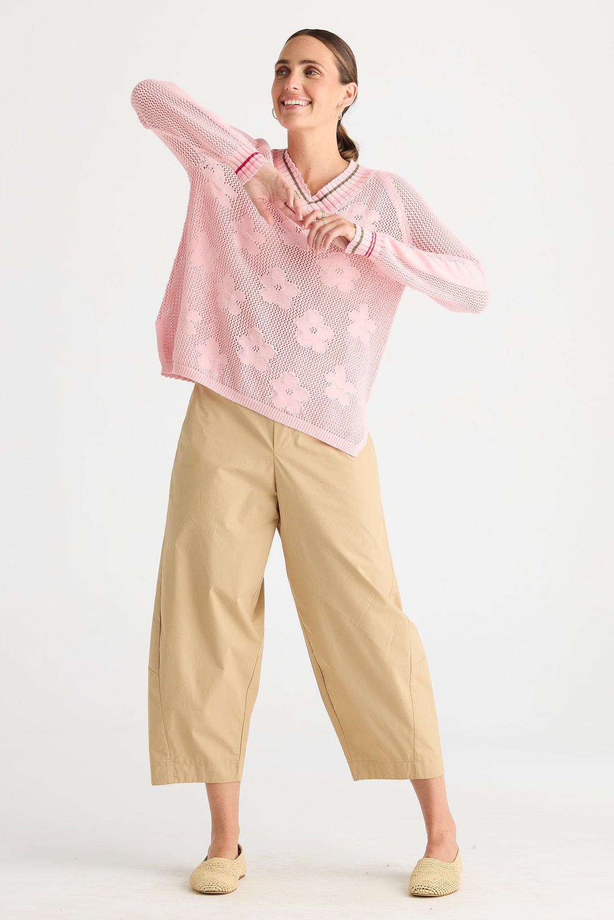 Floral Pointelle Vee / Blush