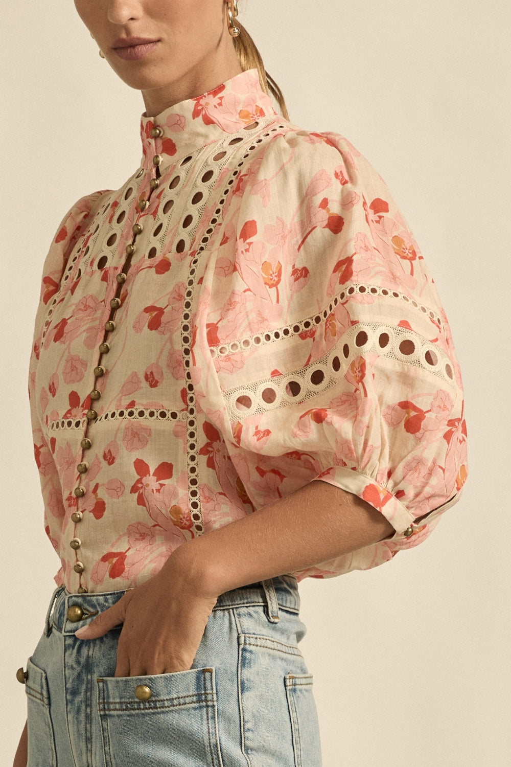 Cabaret Top / Cherry Tulip