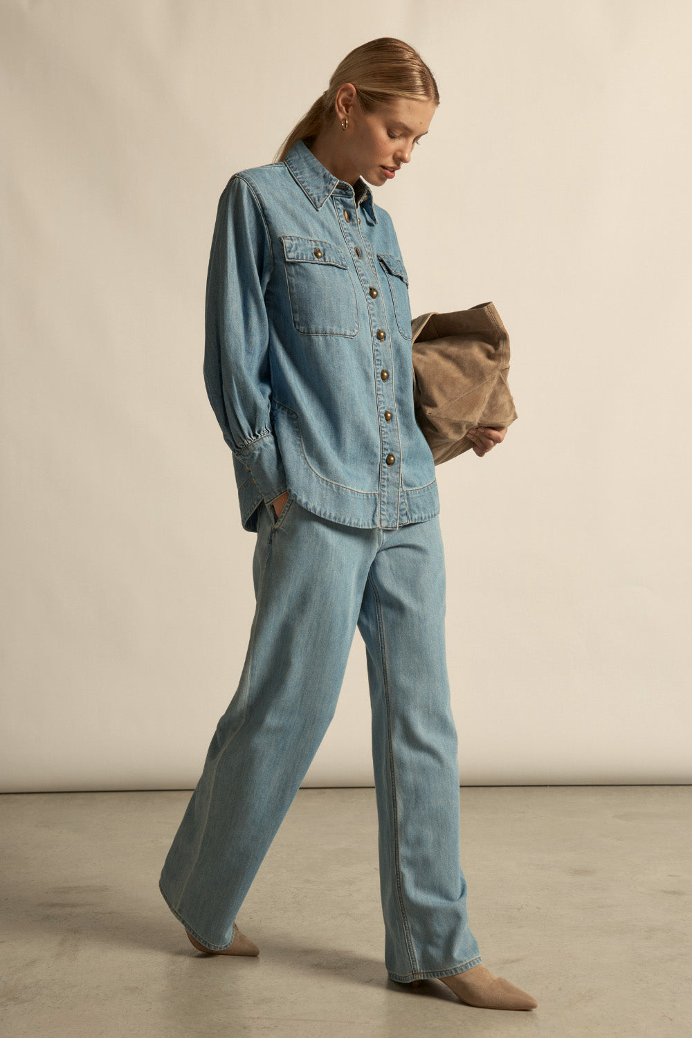 Crest Top / Light Washed Denim