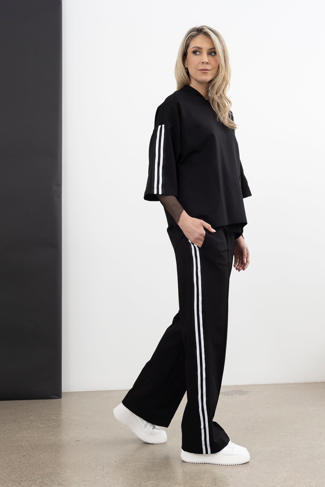 Drift Hooded Top / Black