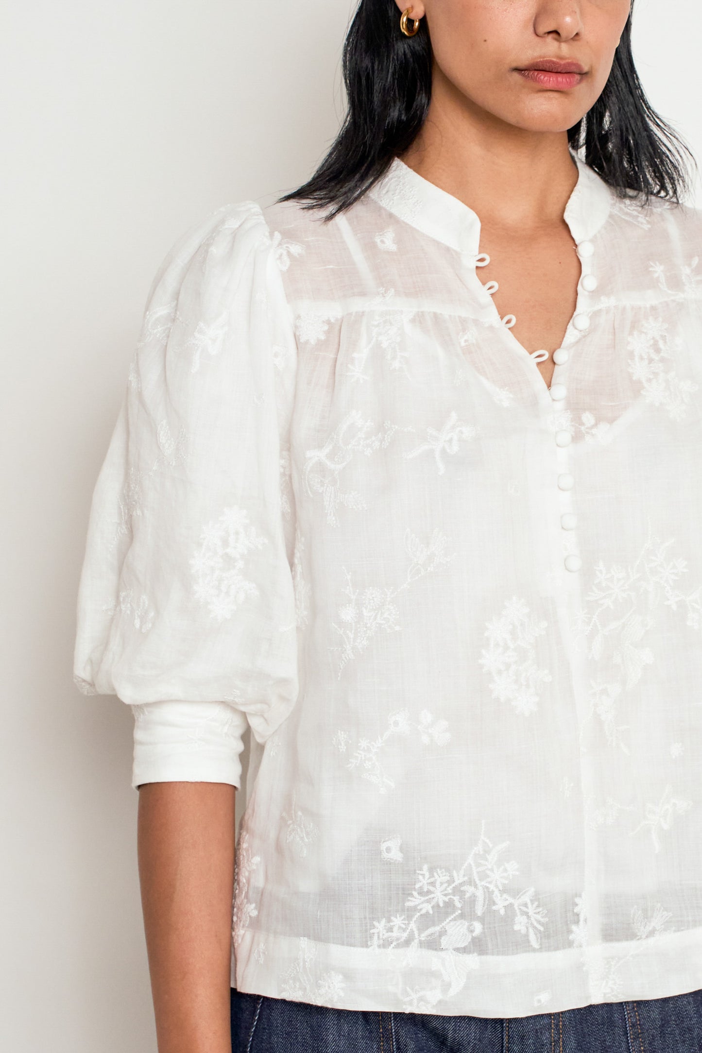 Poise Top / Porcelain
