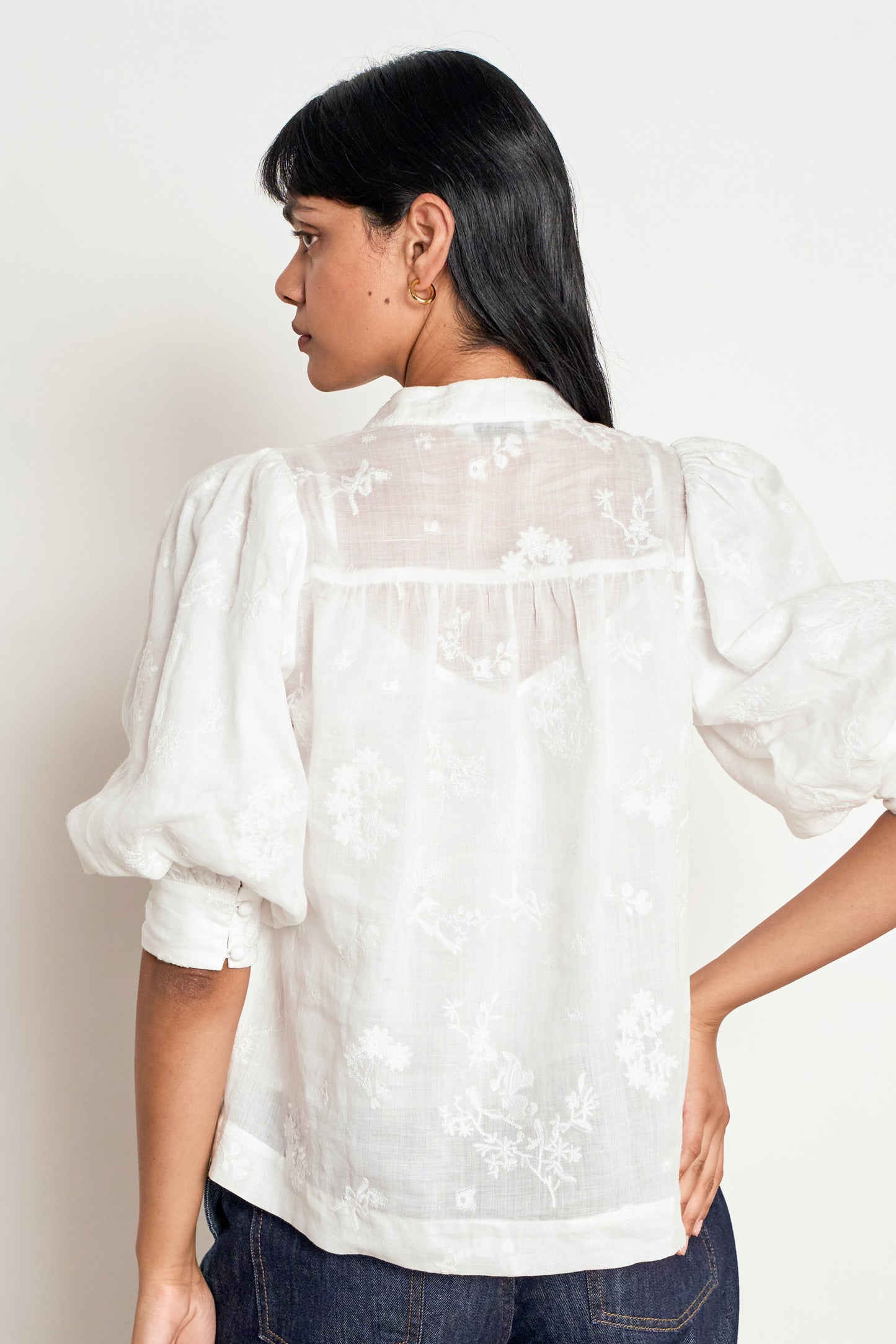 Poise Top / Porcelain