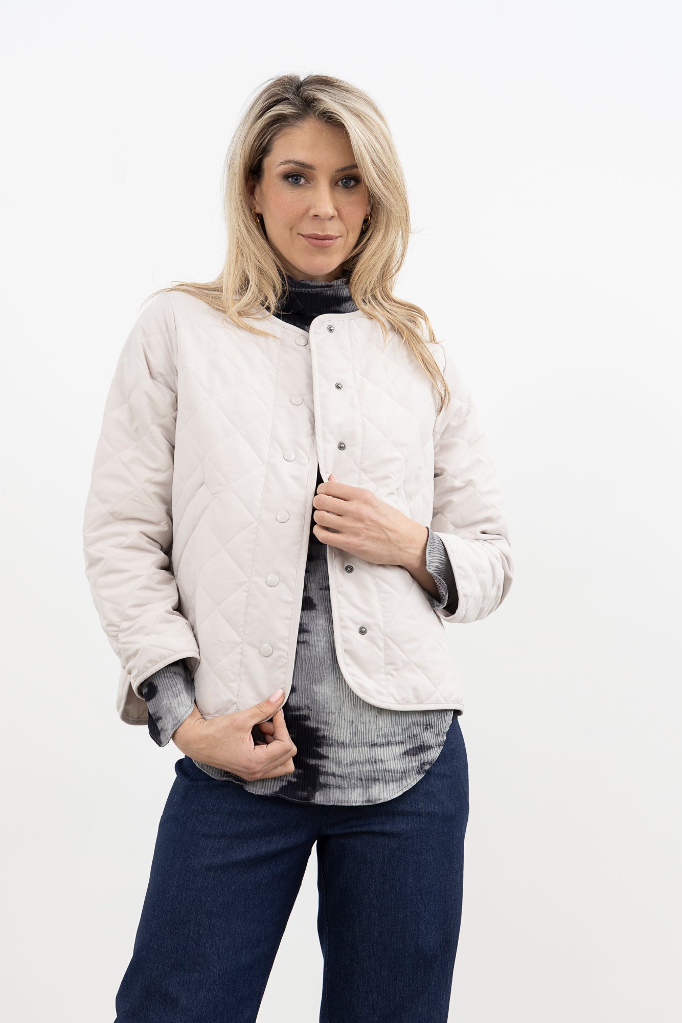 Live in the Moment Jacket / Ivory
