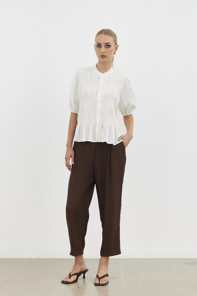 Serene Smocked Top / White