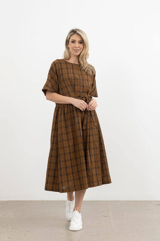 Whispering Dress / Tan